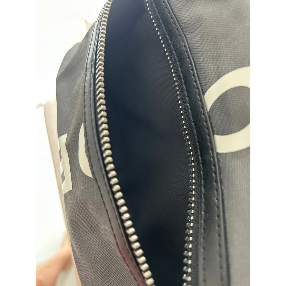 Marc Jacobs Gray Nylon Logo Backpack M0016409 021 Silver Zip Bag
